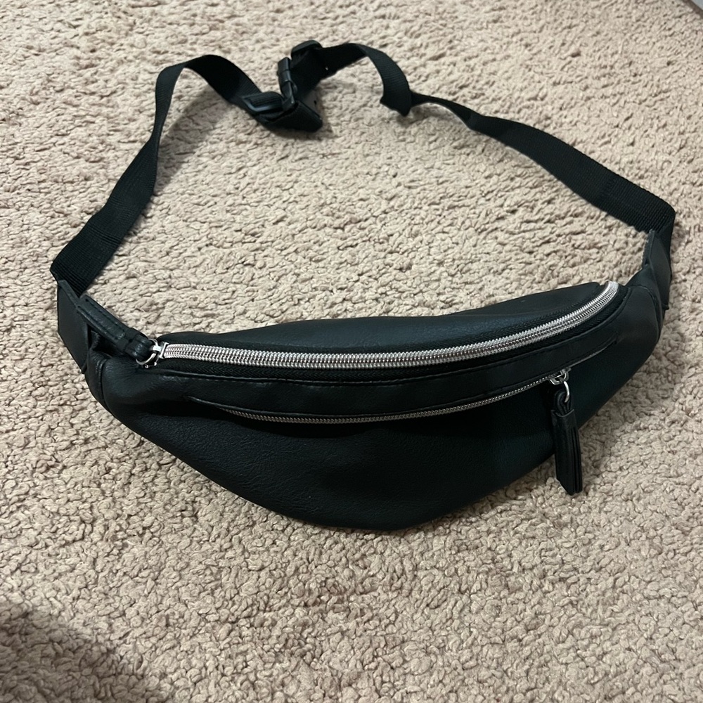 Black Leather womans Waist Bag
